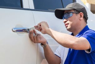 How to Choose a Reliable replacement key fob service for Your Vehicle